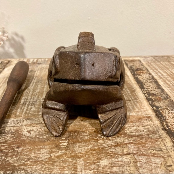 Wooden Frog Guiro Musical Instrument Croaking Frog Drum Rasp - Picture 3 of 12